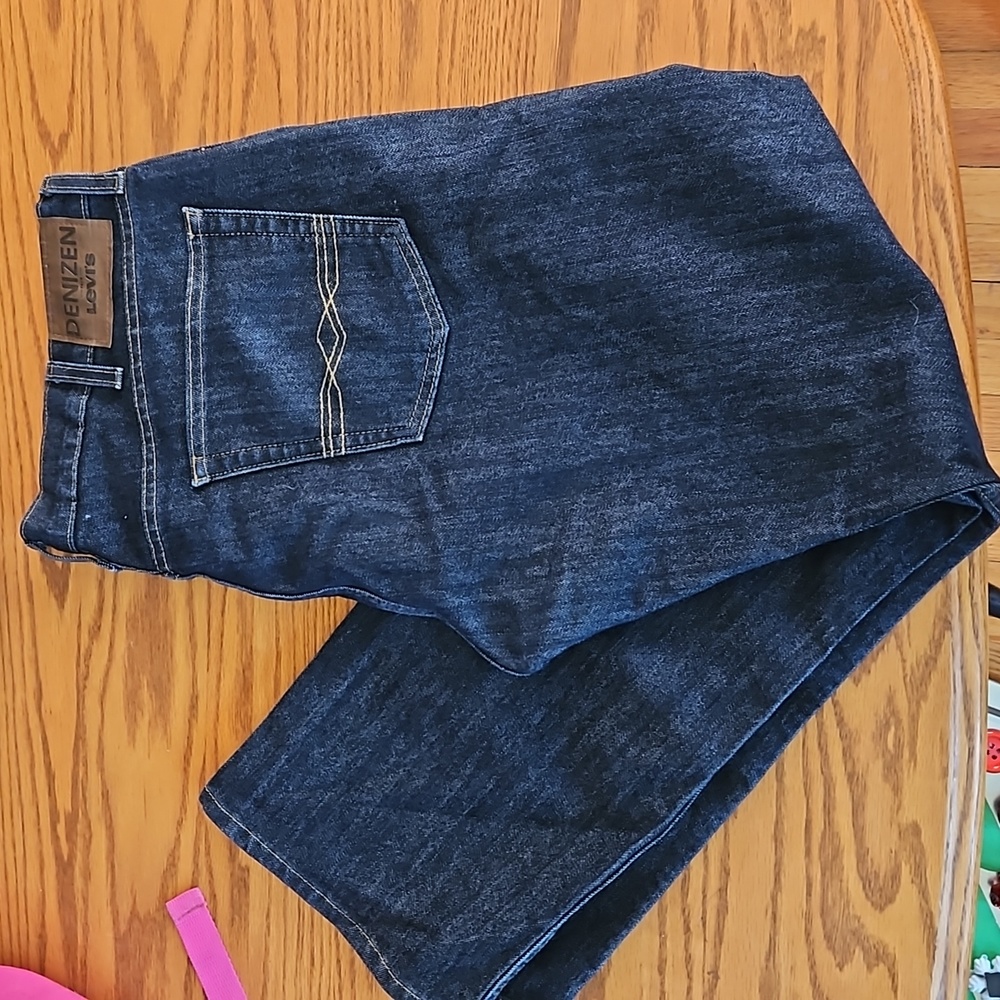 Denizen by Levi's jeans